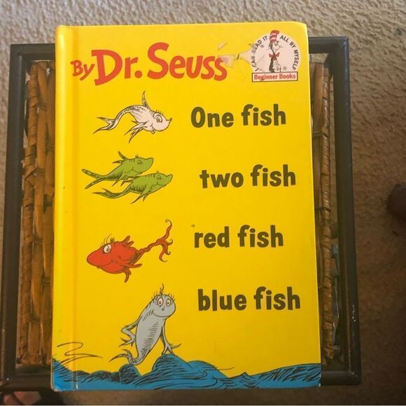 Dr Seuss Book One Fish Two Fish - Picture 1 of 3